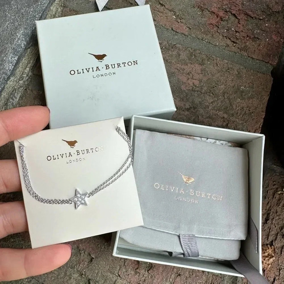 Olivia Burton Crystal Star Silver Chain Bracelet, Brand New with tags&box - Picture 8 of 10